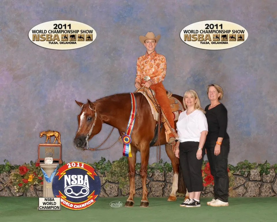 NSBA World Championship presentation in the winner's circle